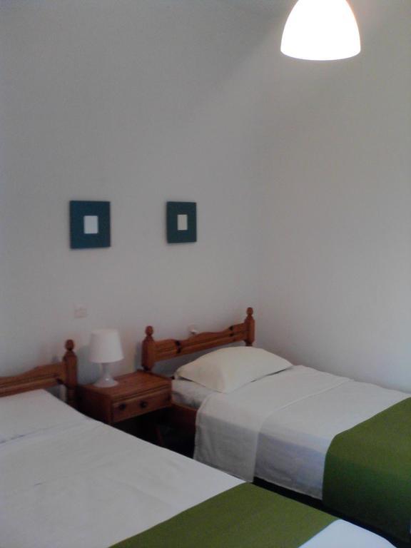 Virginia'S Beachfront Apartments Kavos Bagian luar foto